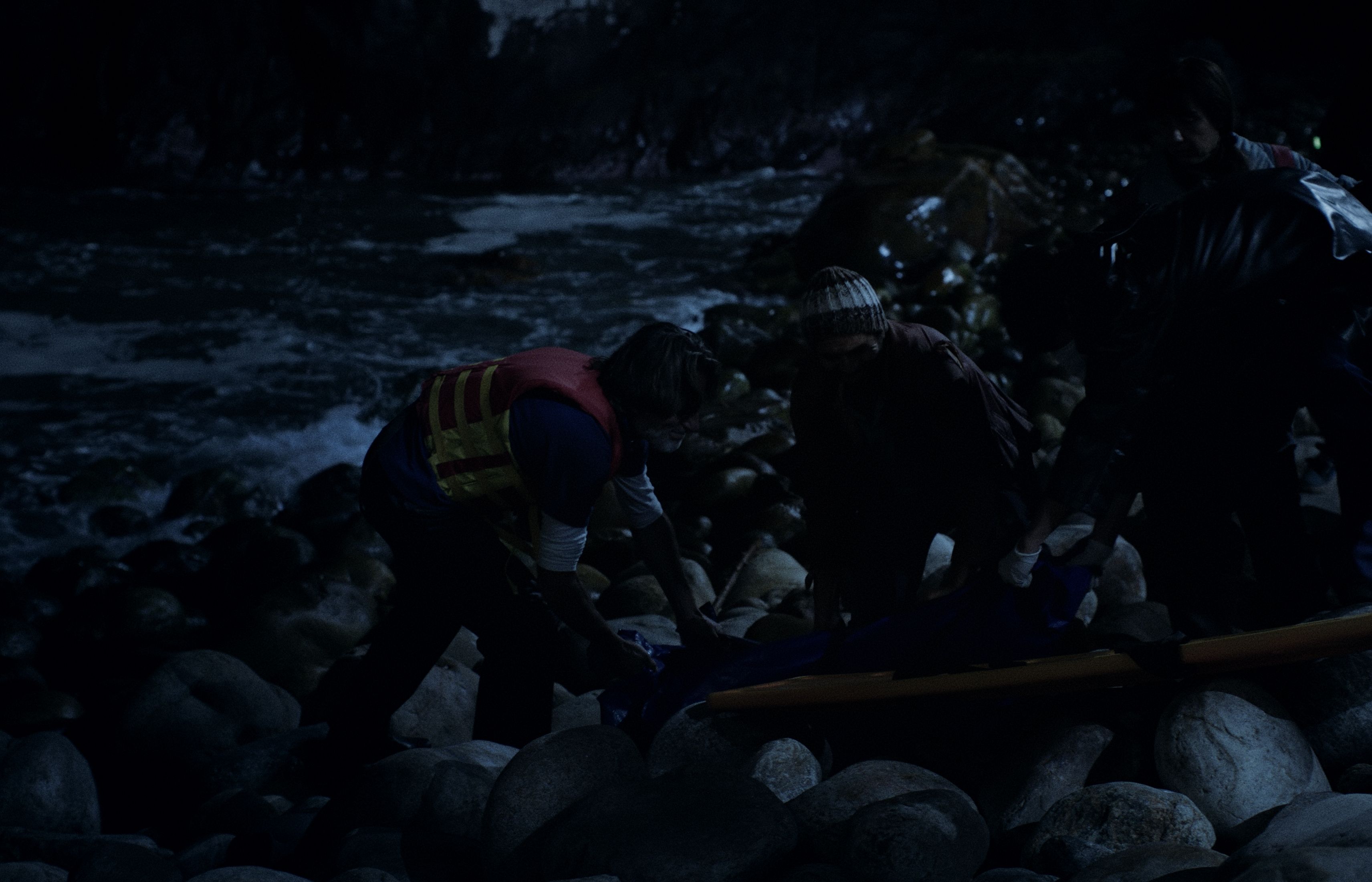 SUMMER-WAR-STILLS3.jpg